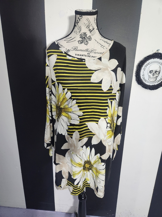 Joseph Ribkoff Tops - Joseph Ribkoff Black and White Printed Top